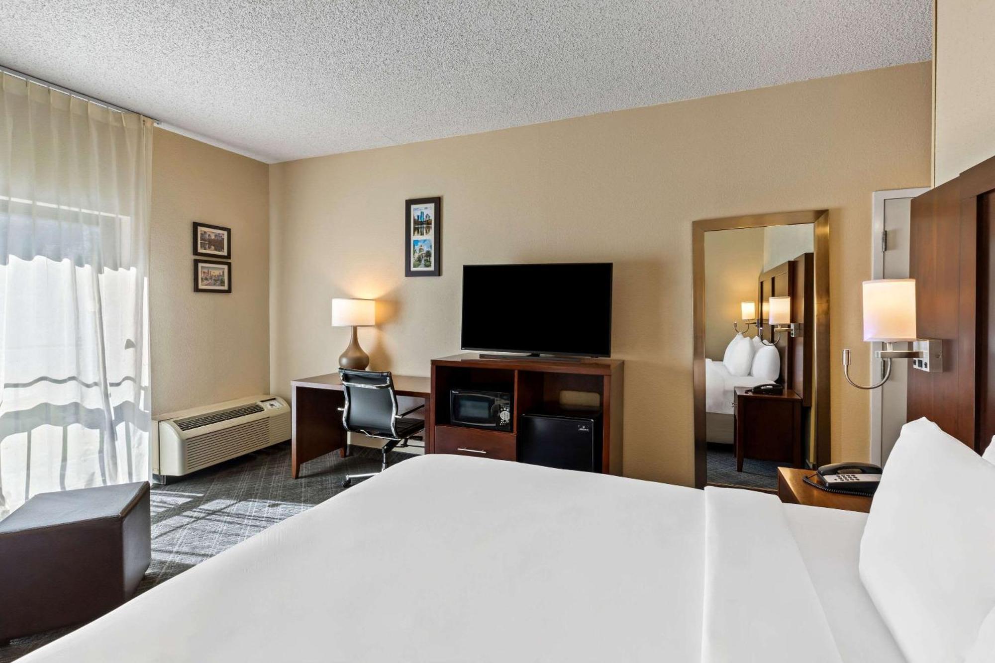 Comfort Inn Roswell-Dunwoody Exteriér fotografie